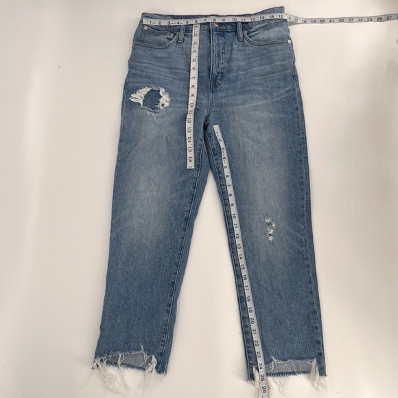 Madewell Classic Straight Distressed Rough Hem Jean Size 30 Women’s - Picture 5 of 7
